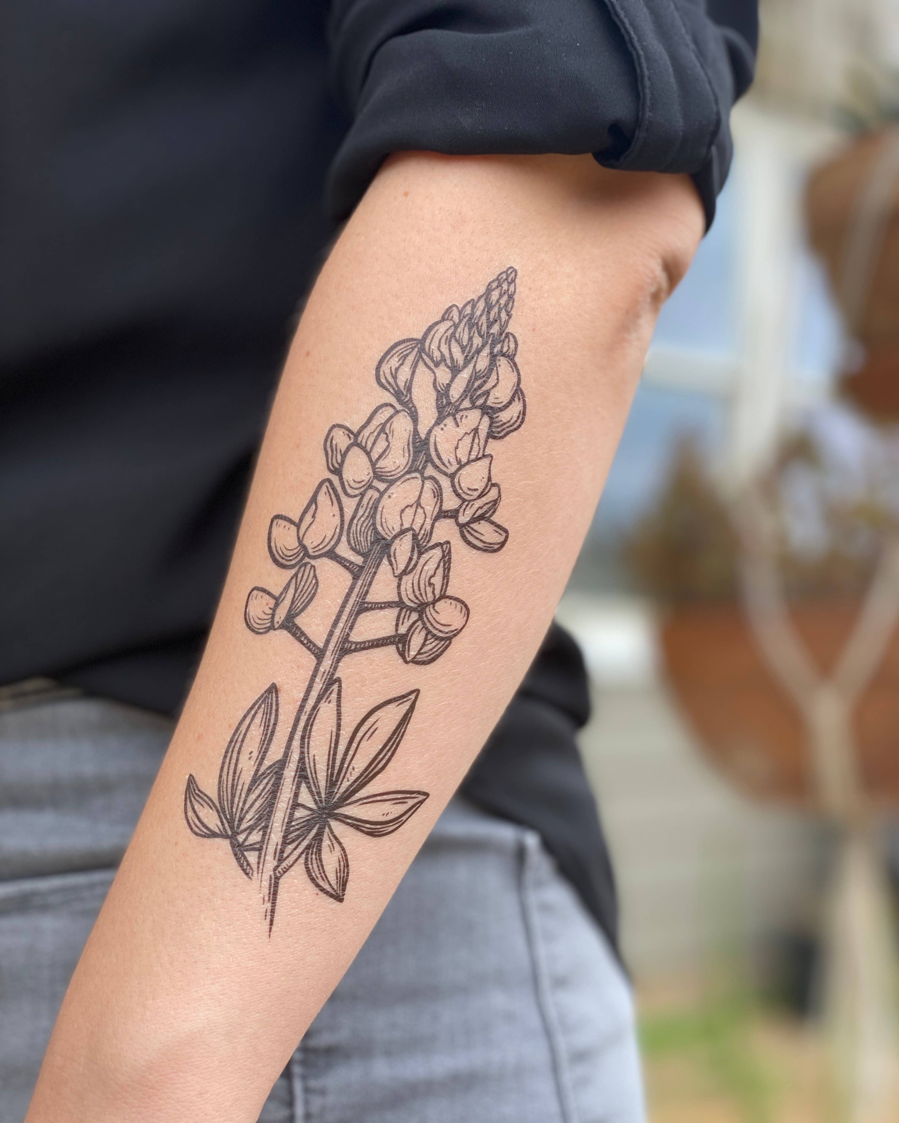  Sweet pea  Bluebonnet  Tattoo and Design by yoktr yokbbyg8  minimalbbyg8  Instagram